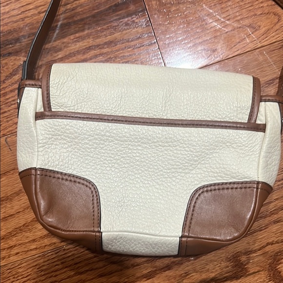 Coach HADLEY GRAIN LEATHER FIELD BAG - Picture 6 of 9